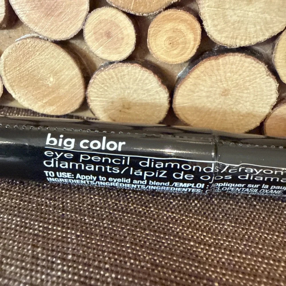 Avon Big Color Eye Pencil Diamonds Amethyst Dazzle B705 1.6g 0.056oz New‎ SEALED